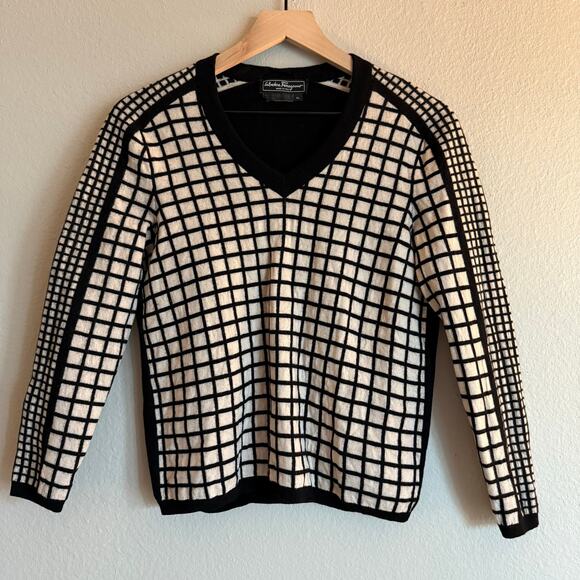 Salvatore Ferragamo Women’s Wool Sweater, Black White Check, Tag XL Fit like S/M - Picture 1 of 8